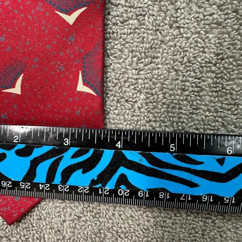 Jones New York Mens Silk Tie Red Blue Abstract Geometric Speckled Made in USA